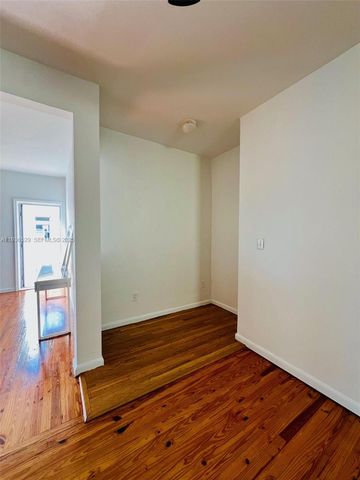 1606 Jefferson Ave 8, Miami Beach, FL 33139