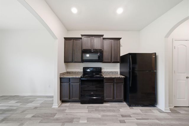 15311 Crescent Brookfield Drive, Humble, TX 77396