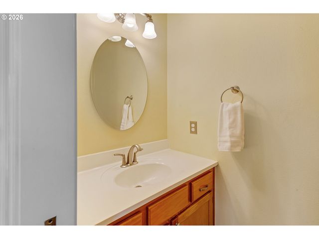 1821 Nw 129TH Pl, Portland, OR 97229