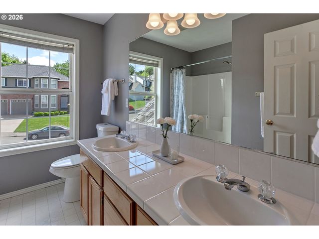 1821 Nw 129TH Pl, Portland, OR 97229