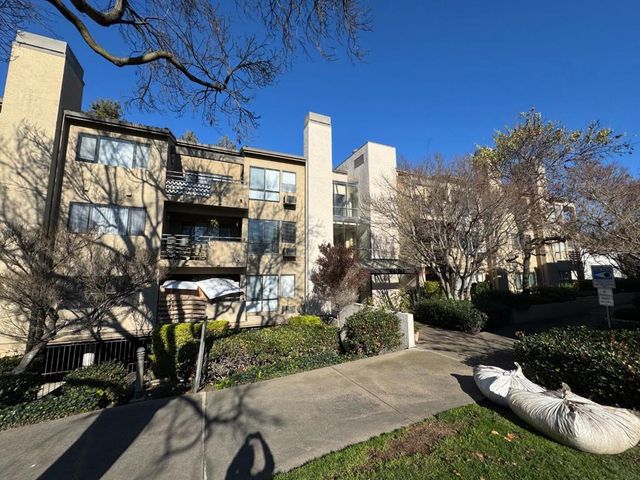 39034 Guardino Drive 206, Fremont, CA 94538