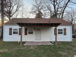 949 N 26th, Paducah, KY 42001