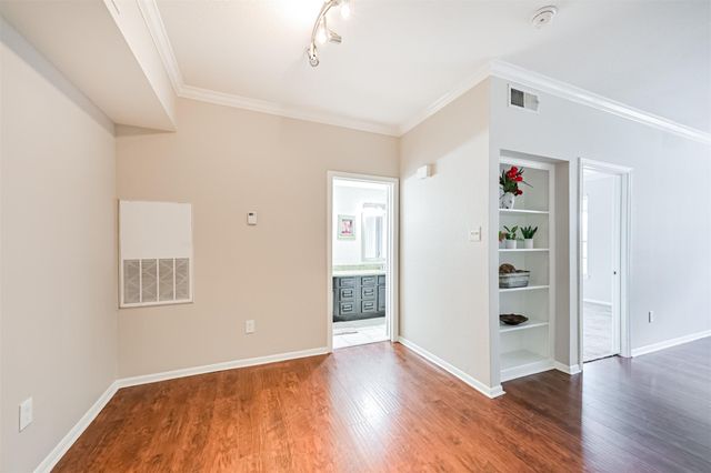 2255 Braeswood Park 183, Houston, TX 77030