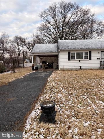 1221 WALTER AVE, Swedesboro, NJ 08085