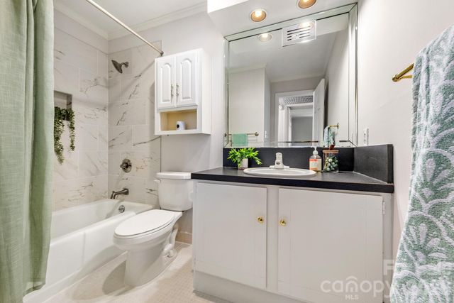 1323 Queens Road 321, Charlotte, NC 28207