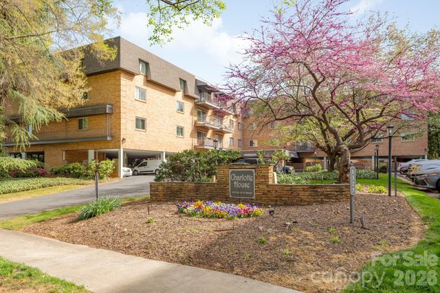 1323 Queens Road 321, Charlotte, NC 28207