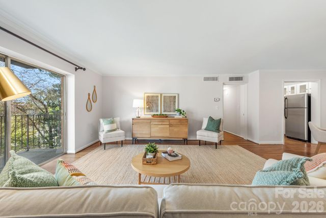 1323 Queens Road 321, Charlotte, NC 28207