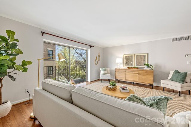 1323 Queens Road 321, Charlotte, NC 28207