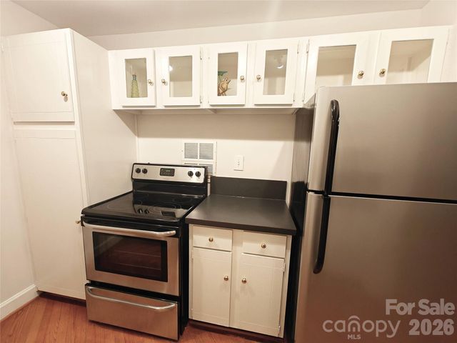 1323 Queens Road 321, Charlotte, NC 28207