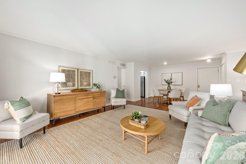 1323 Queens Road 321, Charlotte, NC 28207