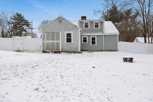 93 Prospect St, West Bridgewater, MA 02379