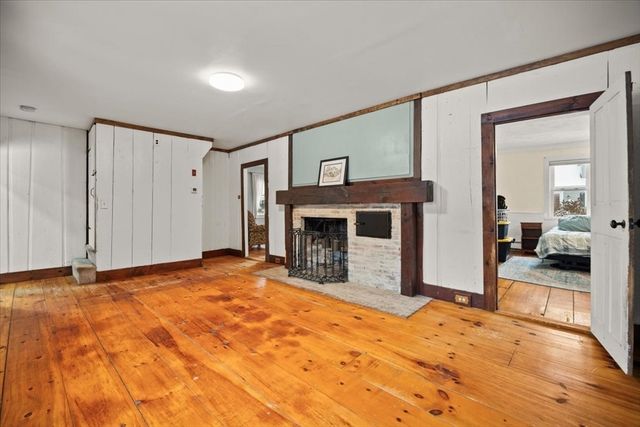 93 Prospect St, West Bridgewater, MA 02379