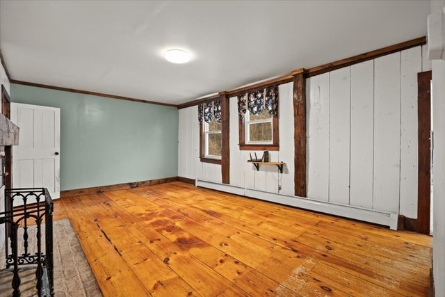 93 Prospect St, West Bridgewater, MA 02379