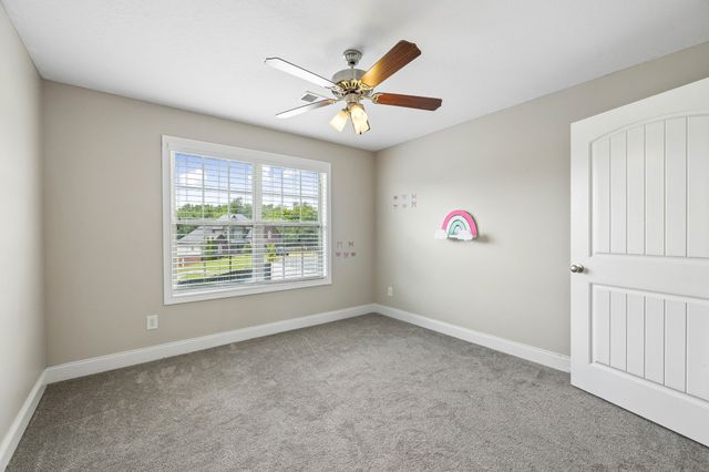 2212 Ellington Gait Dr, Clarksville, TN 37043