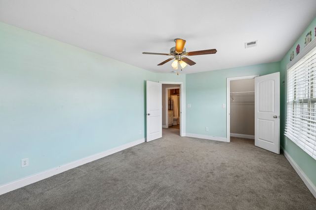 2212 Ellington Gait Dr, Clarksville, TN 37043