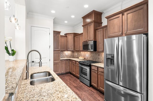 991 Westhaven Blvd Unit 13, Franklin, TN 37064