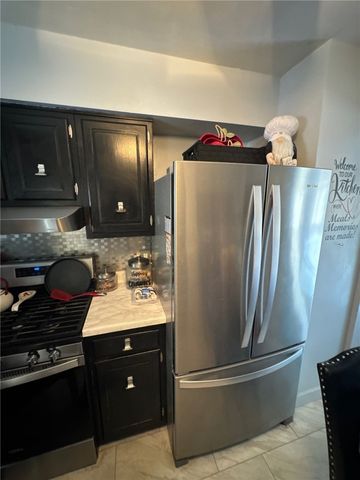 5366 Brownsville Rd, Baldwin Boro, PA 15236