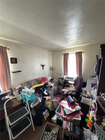 5366 Brownsville Rd, Baldwin Boro, PA 15236