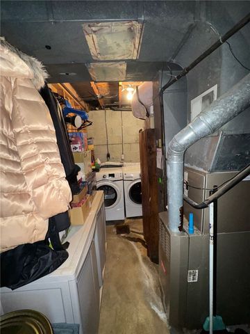 5366 Brownsville Rd, Baldwin Boro, PA 15236