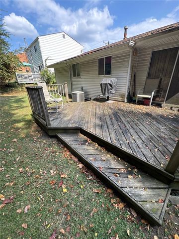 5366 Brownsville Rd, Baldwin Boro, PA 15236