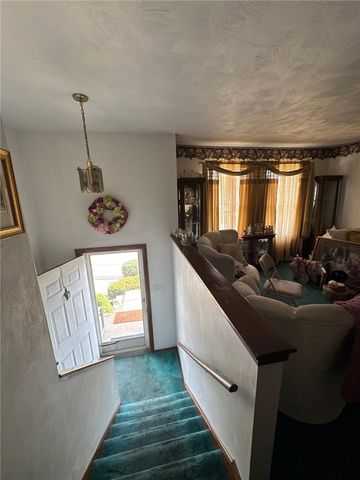 5366 Brownsville Rd, Baldwin Boro, PA 15236