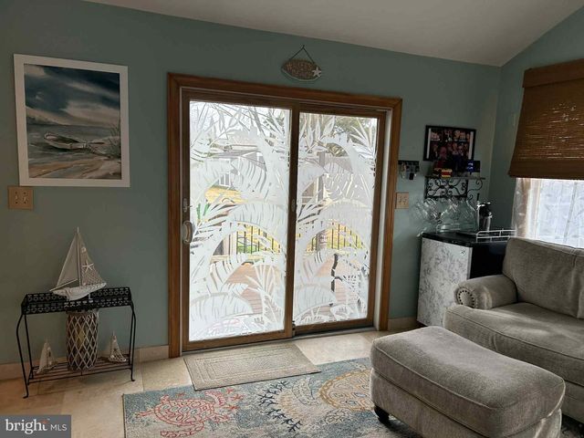 4 N 4TH ST, Rio Grande, NJ 08242