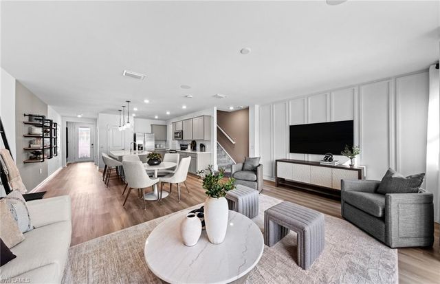 27902 Radiant CT, Bonita Springs, FL 34135