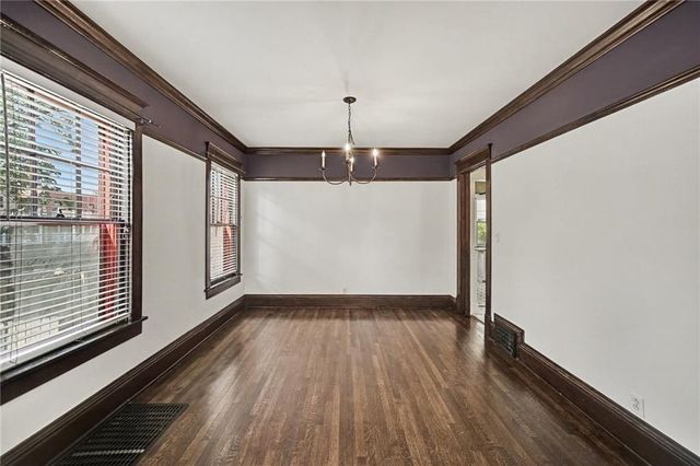 3422 Baltimore Avenue, Kansas City, MO 64111