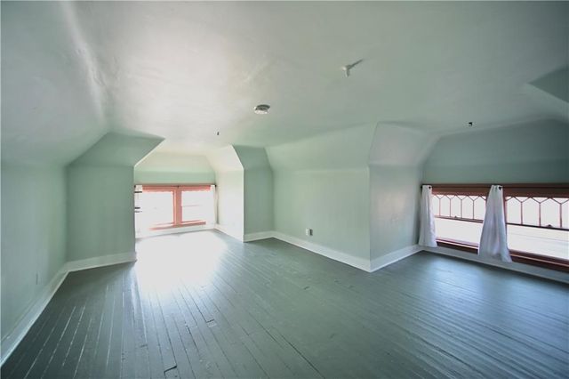 3422 Baltimore Avenue, Kansas City, MO 64111