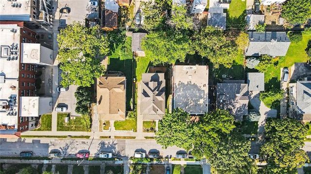 3422 Baltimore Avenue, Kansas City, MO 64111