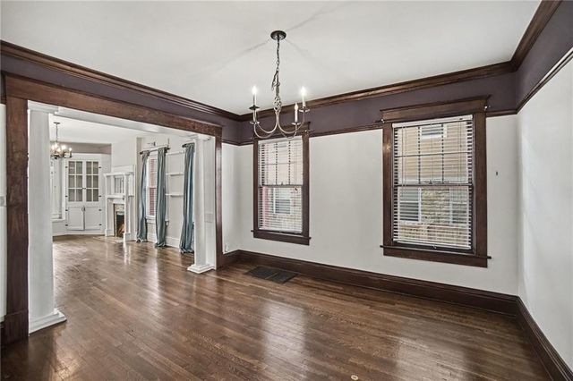 3422 Baltimore Avenue, Kansas City, MO 64111