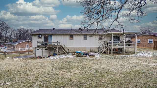 341 Belmont Drive, Bristol, TN 37620