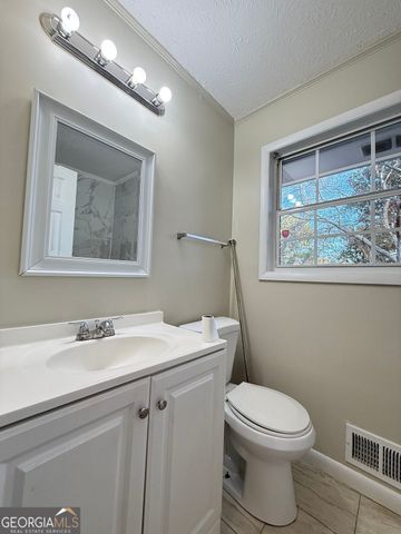 7016 Adel Lane, Riverdale, GA 30274