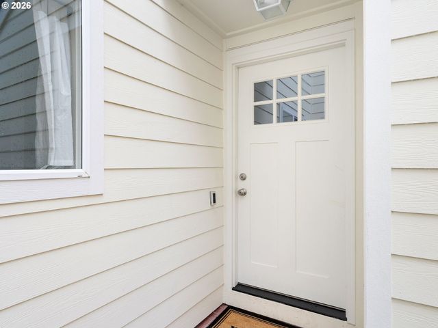 61 CHURCH St, Lake Oswego, OR 97034