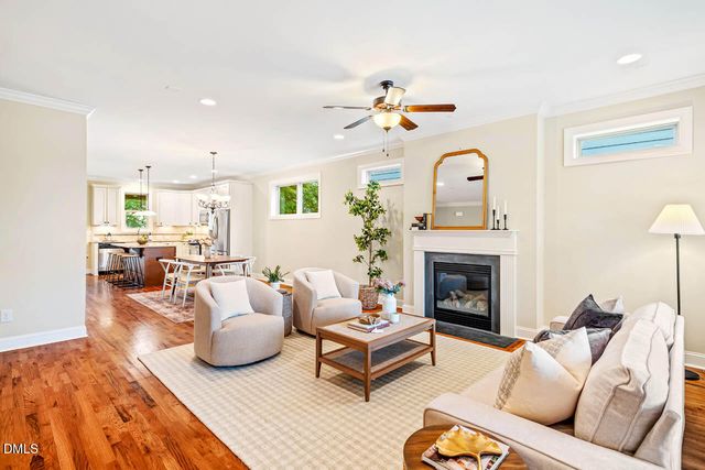 122 Treywood Lane, Chapel Hill, NC 27516