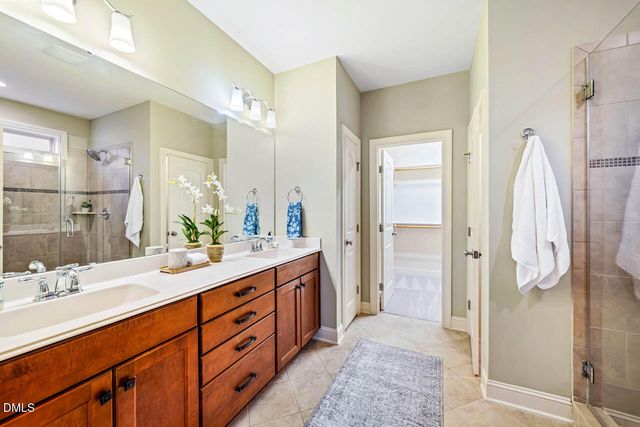 122 Treywood Lane, Chapel Hill, NC 27516