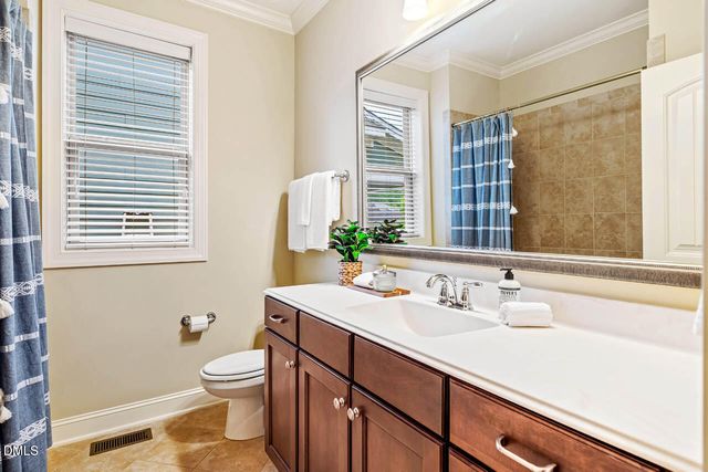122 Treywood Lane, Chapel Hill, NC 27516