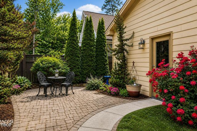 122 Treywood Lane, Chapel Hill, NC 27516