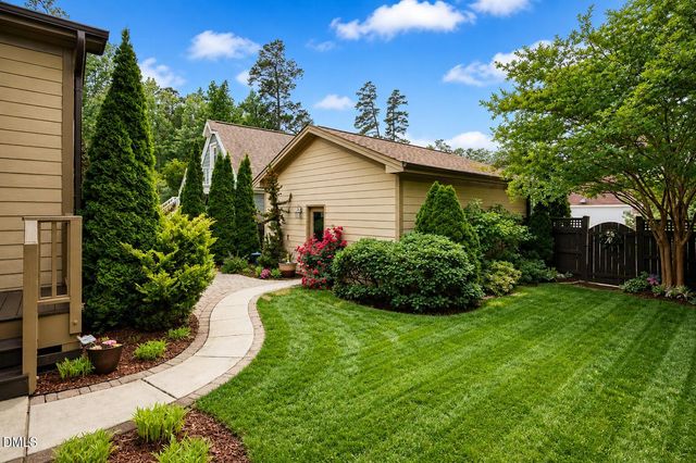 122 Treywood Lane, Chapel Hill, NC 27516