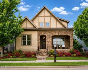 122 Treywood Lane, Chapel Hill, NC 27516