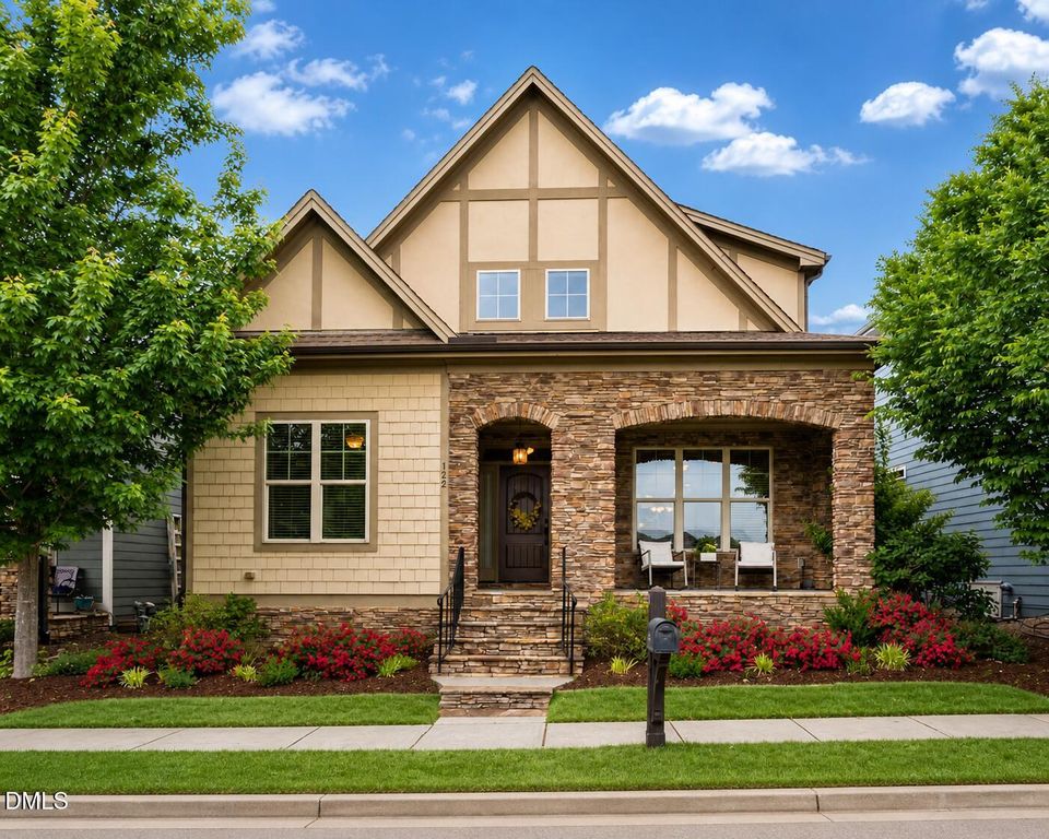 122 Treywood Lane, Chapel Hill, NC 27516