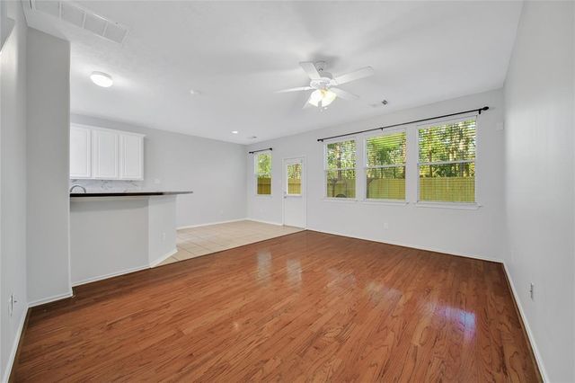 230 W Stedhill Loop, The Woodlands, TX 77384