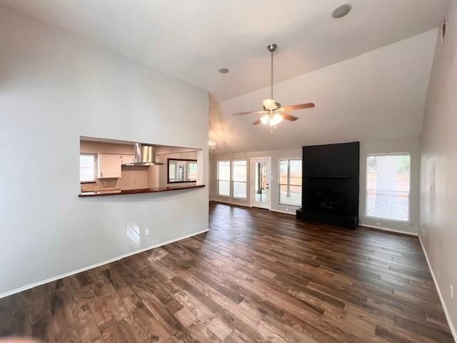 40 Country Forest Court, The Woodlands, TX 77380