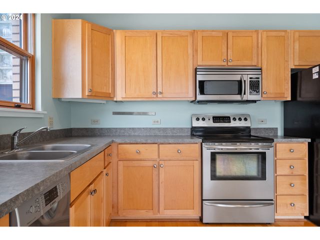 1134 Sw JEFFERSON St 309, Portland, OR 97201