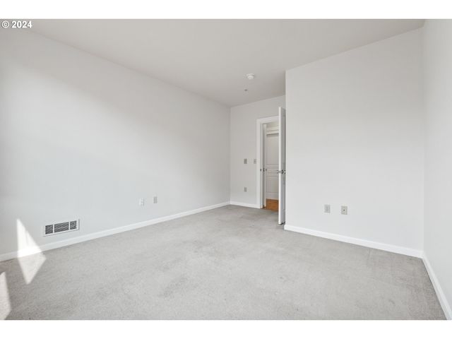 1134 Sw JEFFERSON St 309, Portland, OR 97201