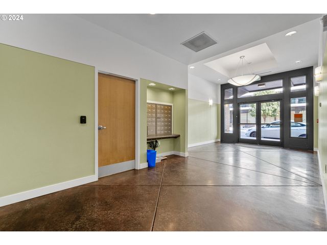 1134 Sw JEFFERSON St 309, Portland, OR 97201