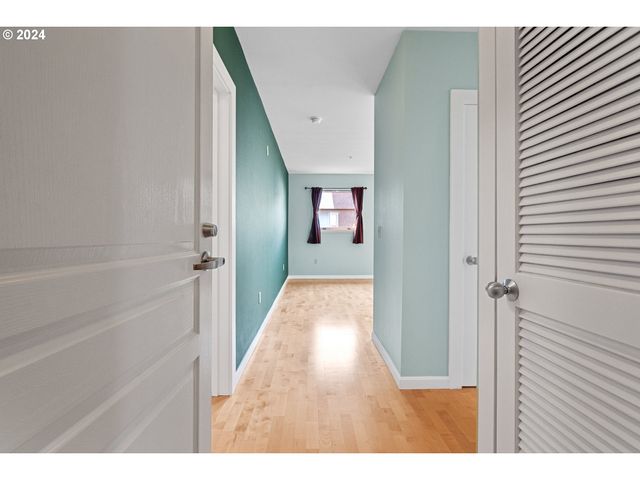 1134 Sw JEFFERSON St 309, Portland, OR 97201