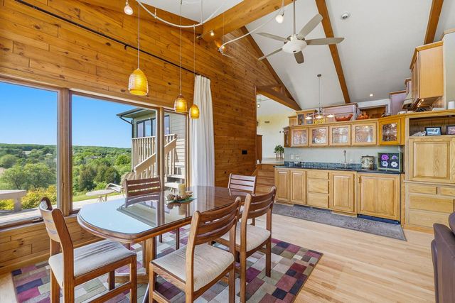 N6596 Riverview ROAD, Plymouth, WI 53073