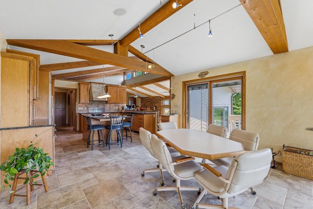 N6596 Riverview ROAD, Plymouth, WI 53073