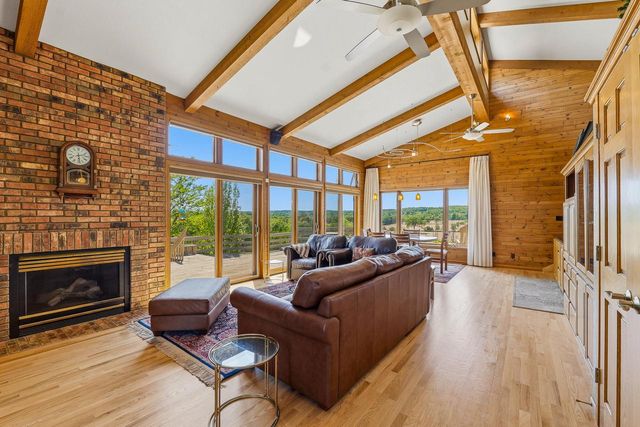 N6596 Riverview ROAD, Plymouth, WI 53073